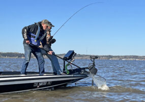 Bonus Tip: Don’t use the net if you want to lose a monster slab. Try lifting it into the boat and you’ll likely cause the hook to tear through the lips or the line will break. The solution is to use a net on a big crappie. (Photo: Tim Huffman