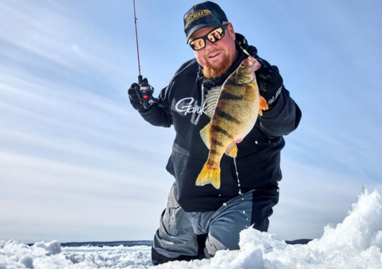 Holiday Ice Angler Buying Guide 2020 - String Theory Angling