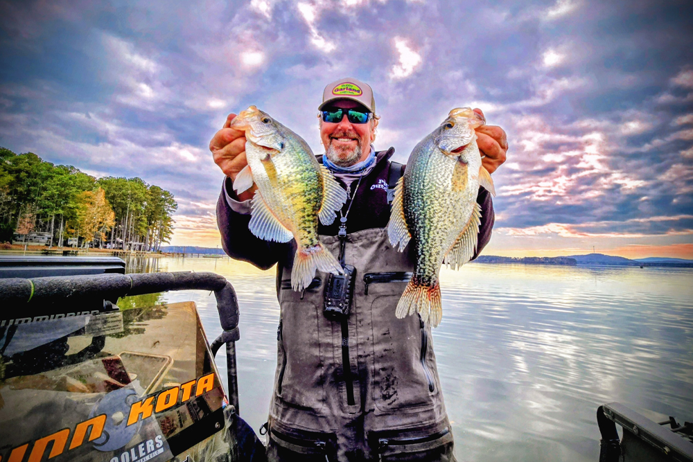 Healthy crappie of both black and white species are prolific in Weiss Lake. For Lee Pitts, it’s just another day at the office. With decades of experience fishing Weiss, Lee prides himself on relying on his knowledge over forward facing sonar to put fish in the boat.