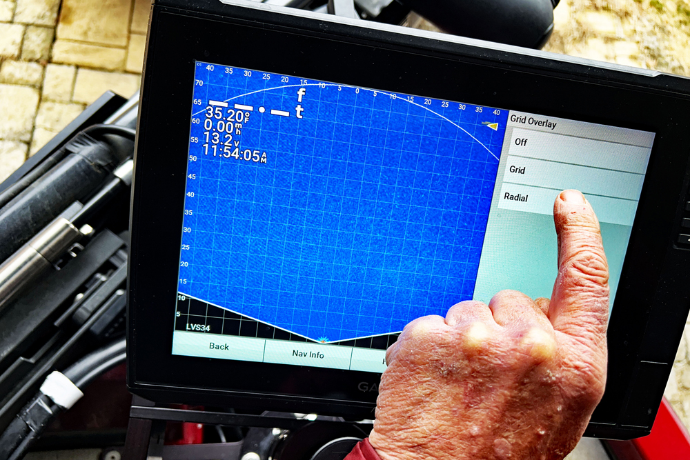 LIS grid lines can be turned on or off by going to the menu. (Photo by Brad Wiegmann)