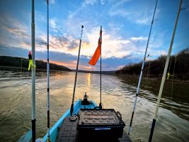 Minnow Mind’Rs on 1/16-ounce Mo’ Glo Jig Heads (left) and Itty Bit Slab Hunt’Rs on 1/48-ounce Itty Bit Jig Heads (right), with a sunset straight down the middle to boot. Can’t go wrong either way in this picture taken by Madalyn Roberts.