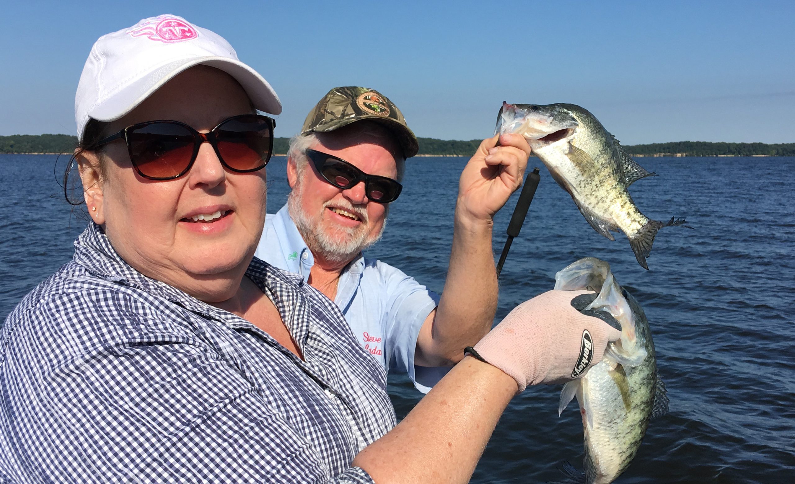 Steve McCadams shows off a slab caught during the October “transition period” as air and water temperatures begin to moderate, often inspiring crappie to become more aggressive.