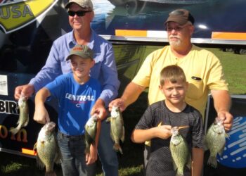 1A Garland and Turpen moved up from second place on day one to take the lead on day two. They earned top honors in the CUSA Classic and took home the $50,000 Ranger Boat package.