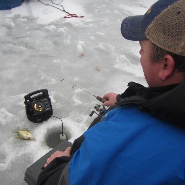 A sonar should have the gain set high. The red band expanded upward when the soft bottom was disturbed to puff the marl and get a fresh reading.